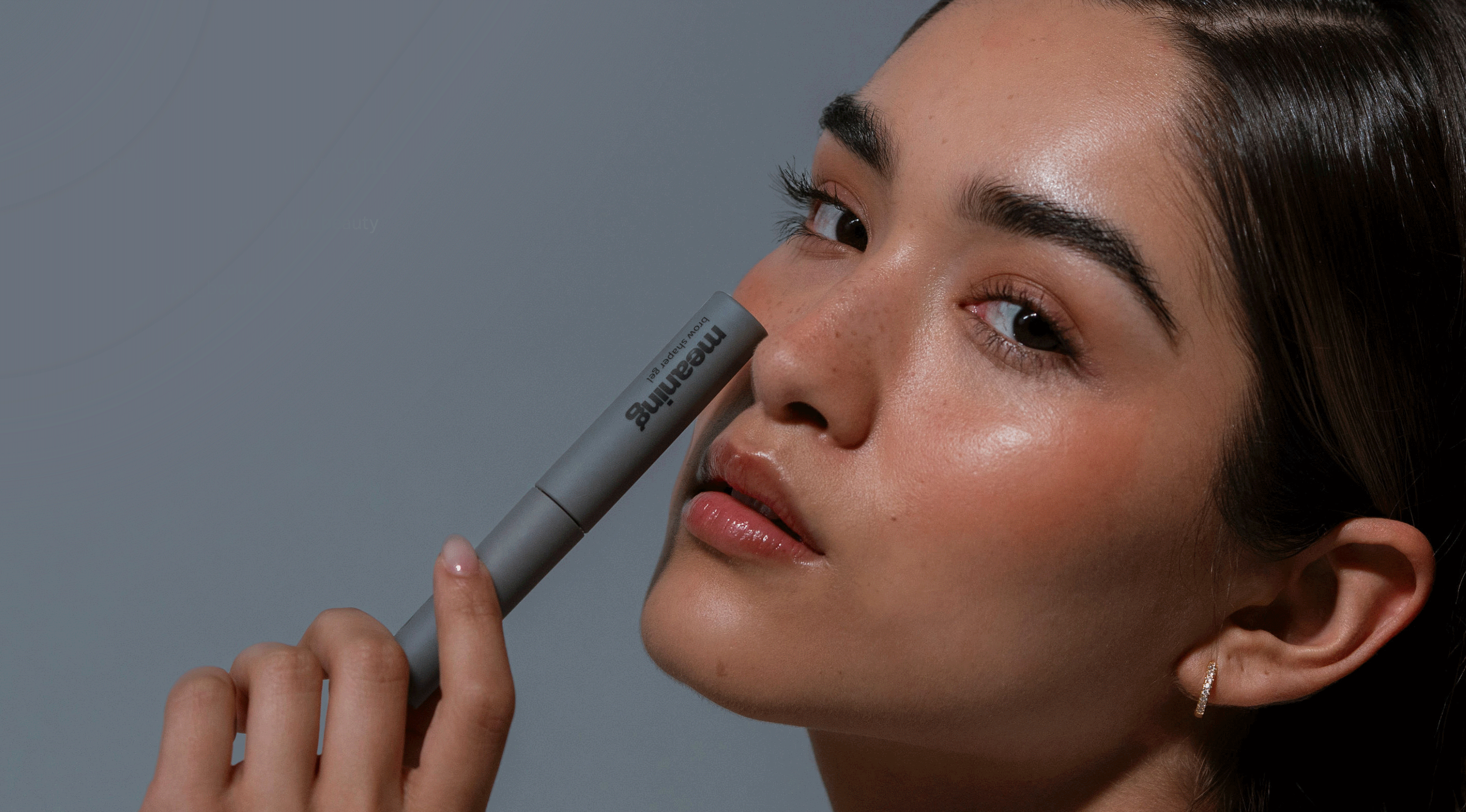 Un gel. Todas las cejas: El nuevo brow shaper gel de meaning