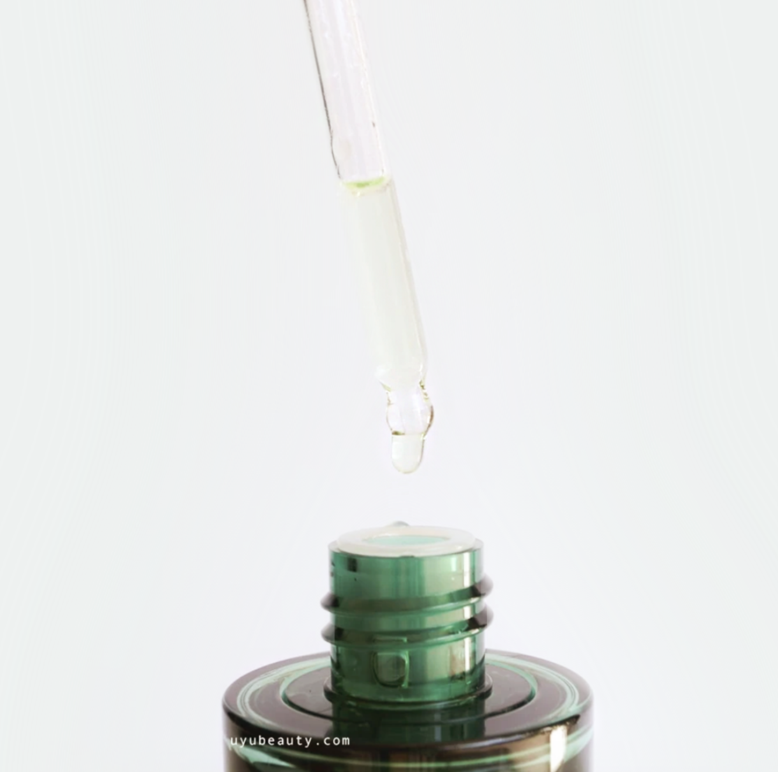 Centella 30 Days Miracle Kit de Some By Mi, tratamiento anti acné con AHA, BHA, PHA y Centella Asiática para combatir granos y reducir puntos negros.