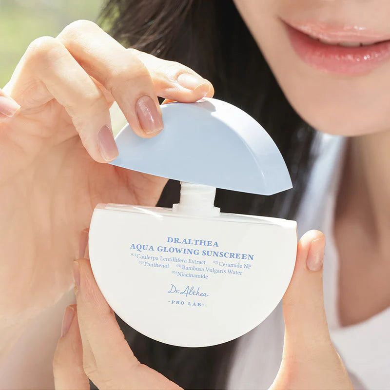 Aqua Glowing Sunscreen | SPF50+ PA++++