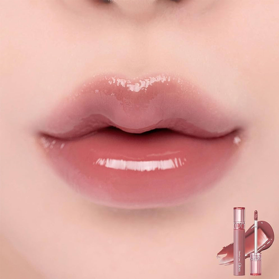 Labial Glasting Color Gloss con efecto voluminizador y glowy, disponible en varios tonos, ideal para unos labios jugosos e hidratados.