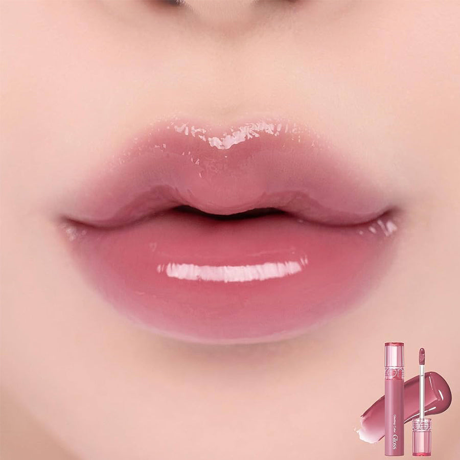 Labial Glasting Color Gloss con efecto voluminizador y glowy, disponible en varios tonos, ideal para unos labios jugosos e hidratados.
