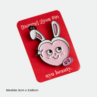 Set Luck & Love | Gorra 222 & Bunny Love Pin